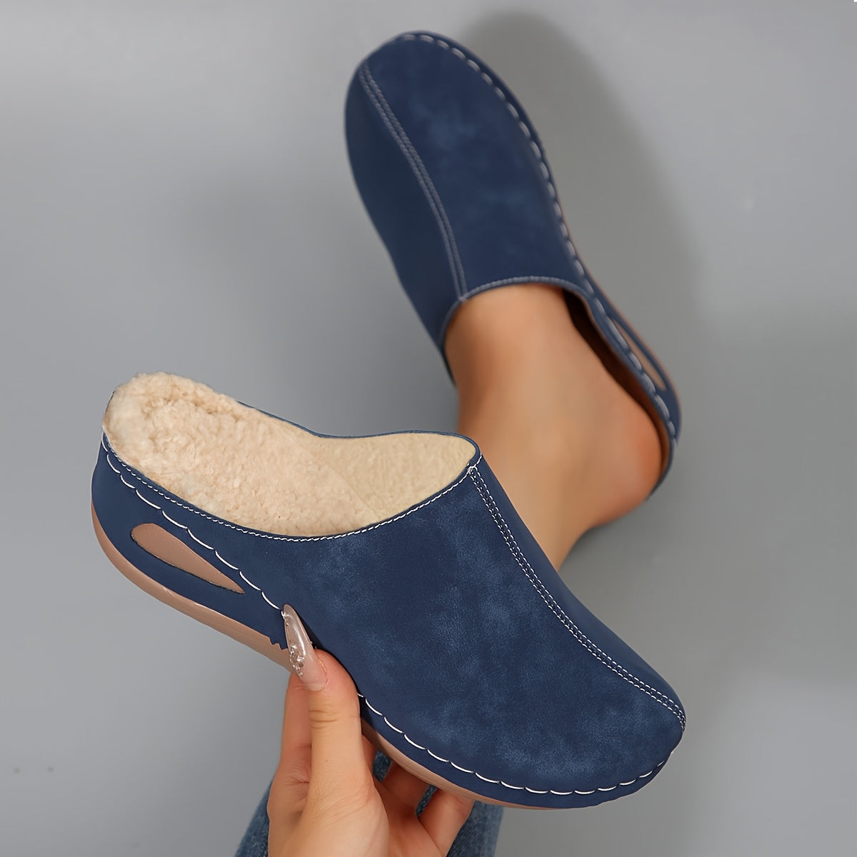 Women's Winter Plush Slip-On Slippers