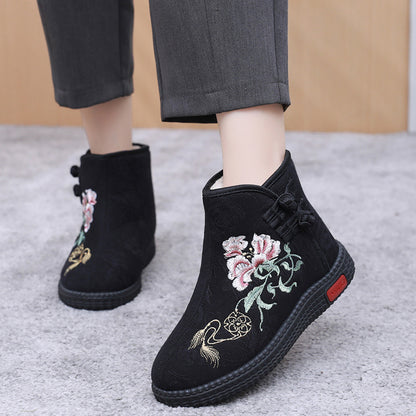 Women's Hand-Embroidered Warm Cotton Boots