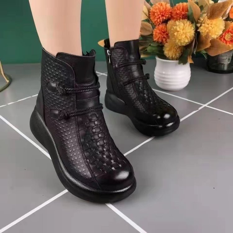 Women's Comfortable Warm Handcrafted Genuine Leather Ankle Boots