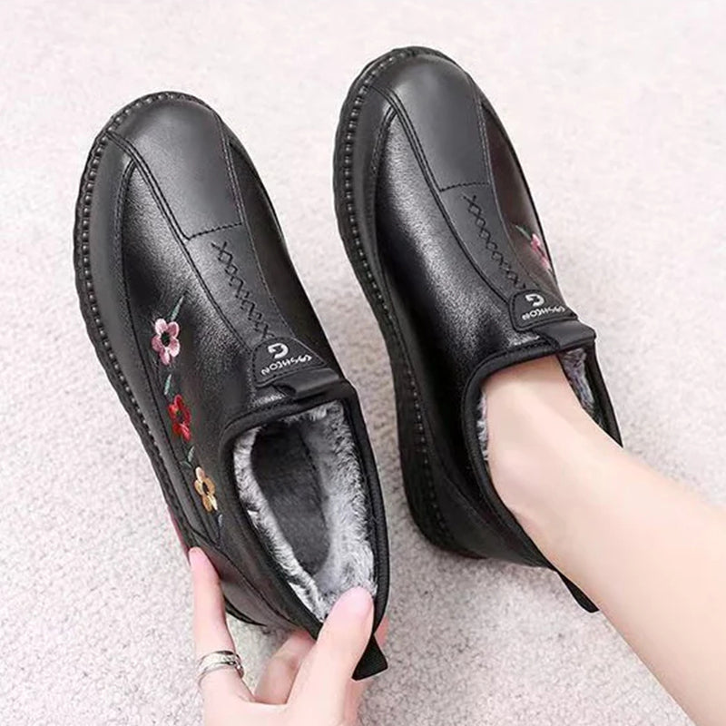 Women's Soft Leather Fleece-Lined Warm Casual Shoes
